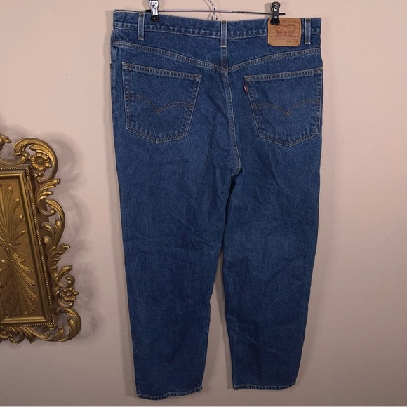 Vintage 40x30 Levis Jeans Straight Leg Relaxed Fit Classic Blue Denim Western - Picture 2 of 12